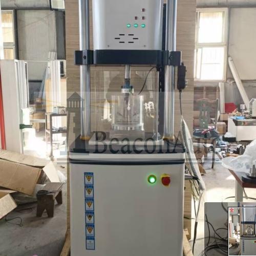 腰椎椎體間融合器扭轉(zhuǎn)疲勞試驗機(jī)